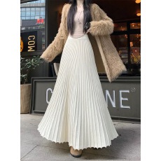 批发新款纯色气质百搭减龄针织半身裙女装秋季高腰显瘦百褶裙