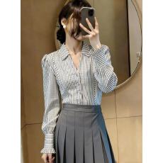 批发<b class='q'>衬衫</b>女2026春季新款撞色<b class='q'>条纹</b>休闲简约法式设计感上衣