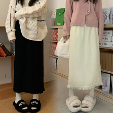 批发孕妇<b class='q'>秋</b>冬新款针织流苏半身裙潮妈网红款高腰时尚显瘦长款毛线裙