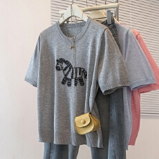 批发档口实拍夏季新<b class='q'>大码</b>卡通小马圆领正肩半袖T恤针织打底衫显瘦短袖