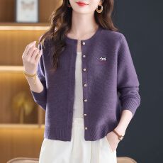 批发圆领休闲针织开衫秋装<b class='q'>新款</b>时尚洋气减龄上衣宽松显瘦短款毛衣<b class='q'>外套</b>