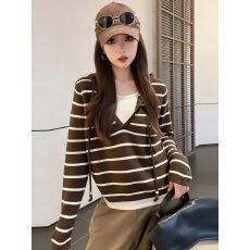批发2026新款早秋韩系小众宽松休闲女款帽衫<b class='q'>假两件</b>连帽条纹针织衫