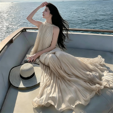 批发早春<b class='q'>上衣</b>2026新款无袖背心女夏外穿直筒a字半身裙套装6米大摆