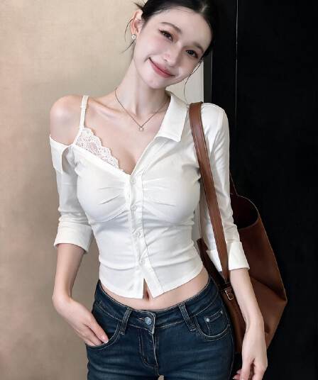 실사 화이트 페이크 레이어드 오프숄더 주름 긴팔 셔츠 디자인 센스 비스듬한 어깨 몸매 가꾸기 슬림해 보이는 맨위