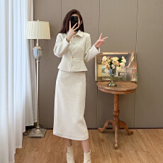 批发实拍毛呢<b class='q'>套装</b>短款<b class='q'>名媛</b>小香风时髦外套半身裙两件套