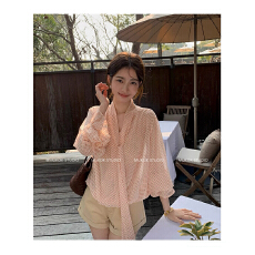 批发粉色波点<b class='q'>长袖</b>V领<b class='q'>衬衫</b>女飘带春夏新款轻薄微透小衫上衣