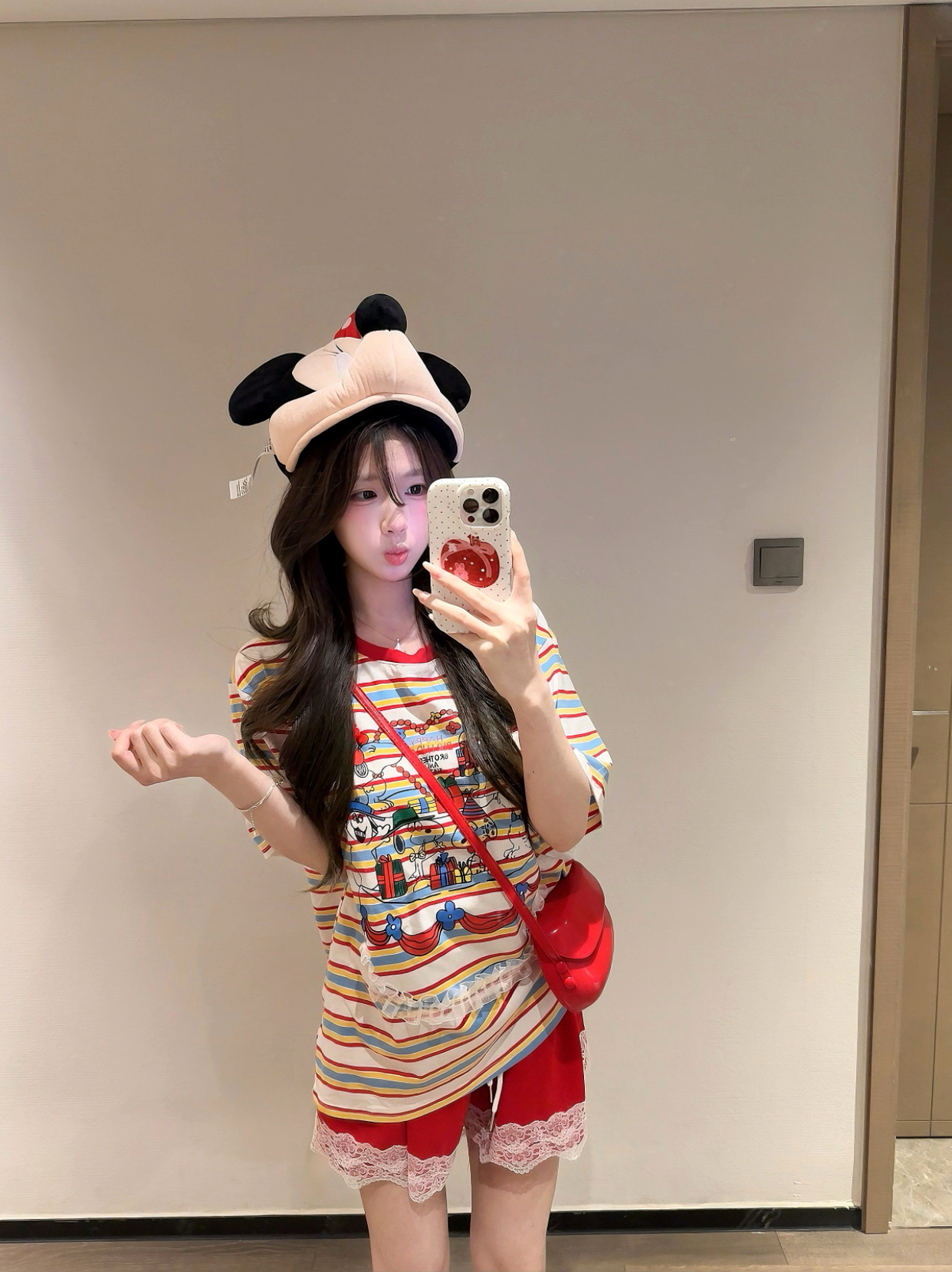 실사 여름 V넥 만화 프린트 철자 레이스 반팔 티셔츠 투피스 세트 꽃무늬 주름 레이스 반바지 세트 여성