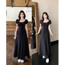 批发实拍 大码夏季法式<b class='q'>复古</b>设计感收腰显瘦短袖<b class='q'>连衣裙</b>爱心雪纺长裙