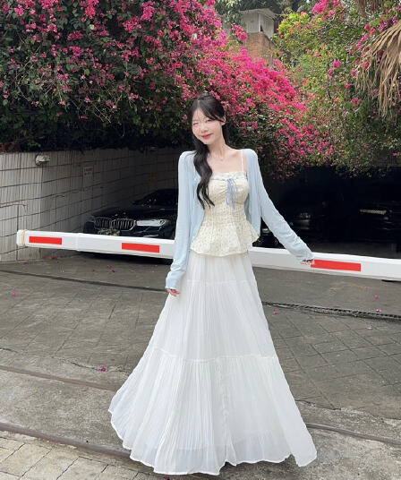 실사 빅 사이즈 꽃무늬 레이스 측면 스트랩 표지 배 슬립 맨위 오픈 가디건 쉬폰 플리츠 스커트 하나 세트 착용 가져 가라.