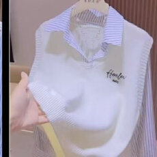 批发<b class='q'>韩版</b>减龄学院风假两件衬衫拼接<b class='q'>针织衫</b>女春季洋气宽松软糯百搭上衣