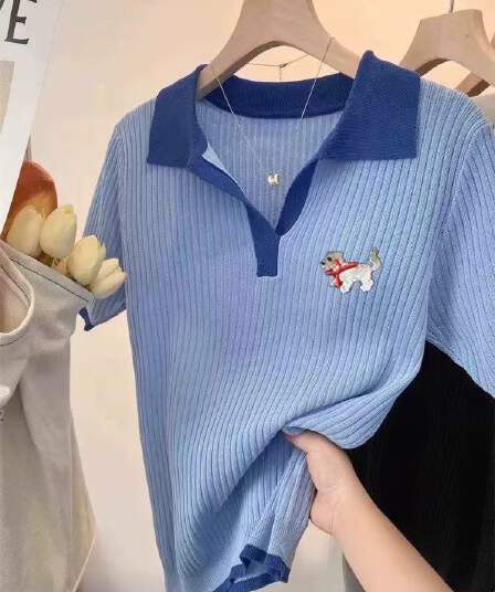 회색 POLO 칼라 단추 반팔 티셔츠 여성 2026 여름 새로운 한 부서 미니멀리즘 다용도 몸매 가꾸기 슬림해 보이는 맨위