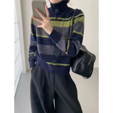 批发高级感条纹高领毛衣<b class='q'>外套</b>女2026新款秋冬加厚针织开衫软糯百搭上衣