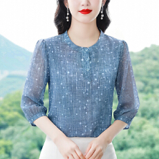 批发雾蓝色波点薄款中袖衬衫女2026新款时尚<b class='q'>妈妈</b>装C洋气减龄透气小衫