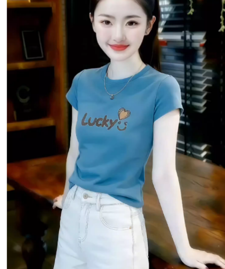 한 부서 품격 몸매 가꾸기 라운드 넥 반팔 티셔츠 여성 2026 여름 새로운 캐주얼 다용도 연령 감소 맨위 기본 셔츠