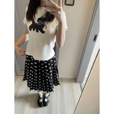 批发白色波点小狗印花T恤高腰百褶半身裙两件<b class='q'>套装</b>女