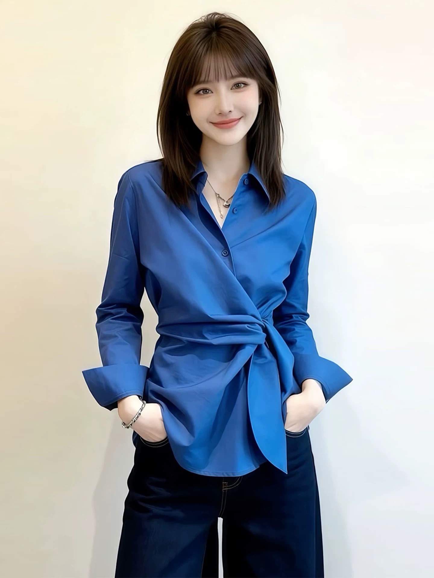 로얄 블루 폴로 칼라 비틀림 허리 수축 긴팔 셔츠 여자 2026 새로운 봄 드레스 고유 한 슈퍼 잘 생긴 출퇴근 맨위