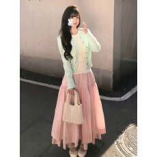 批发法式温柔风<b class='q'>粉色</b>针织<b class='q'>连衣裙</b>子女春季2026新款小个子穿搭一整套长裙