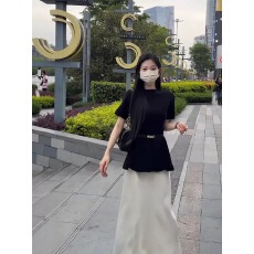 批发黑色<b class='q'>中长款</b>宽松慵懒风<b class='q'>打底衫</b>上衣2026夏季新款夏装巨好看t恤女装