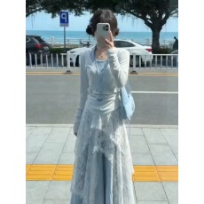 批发早春季连衣裙子<b class='q'>女装</b>2026新款温柔韩系甜妹穿搭蓝色不规则长裙<b class='q'>套装</b>