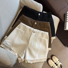 批发实拍 甜美<b class='q'>蕾丝</b>边修身显瘦毛呢<b class='q'>短裤</b>秋冬高腰裤子女