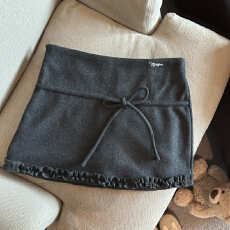 批发实拍 灰色毛呢半身裙<b class='q'>复古</b>蝴蝶结系带设计显瘦百搭花边包臀短裙