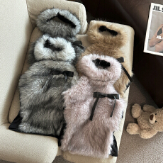 实拍 辣妹风拼接毛毛立体蝴蝶结挂脖背心女带胸垫秋冬性感短上衣