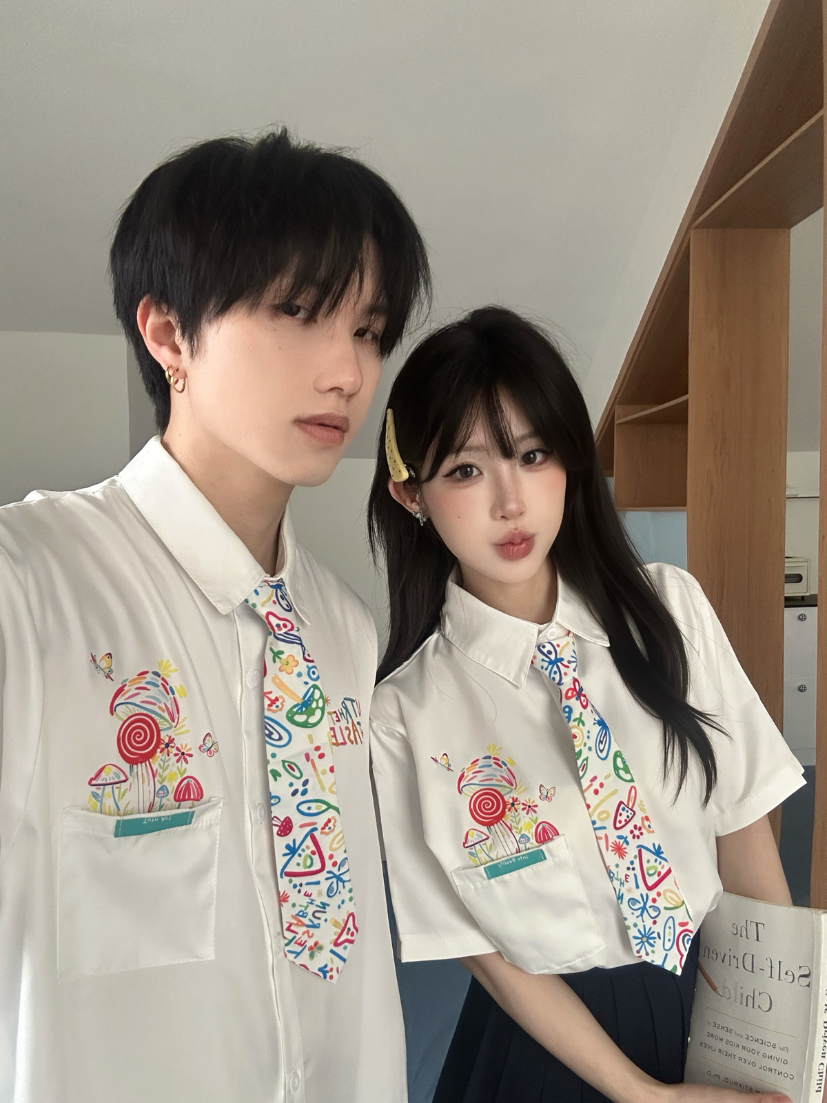 실사 커플룩 여름 학원 스타일 수채화 낙서 반팔 셔츠 초등 / 중등 학교 클래스 서비스 세트