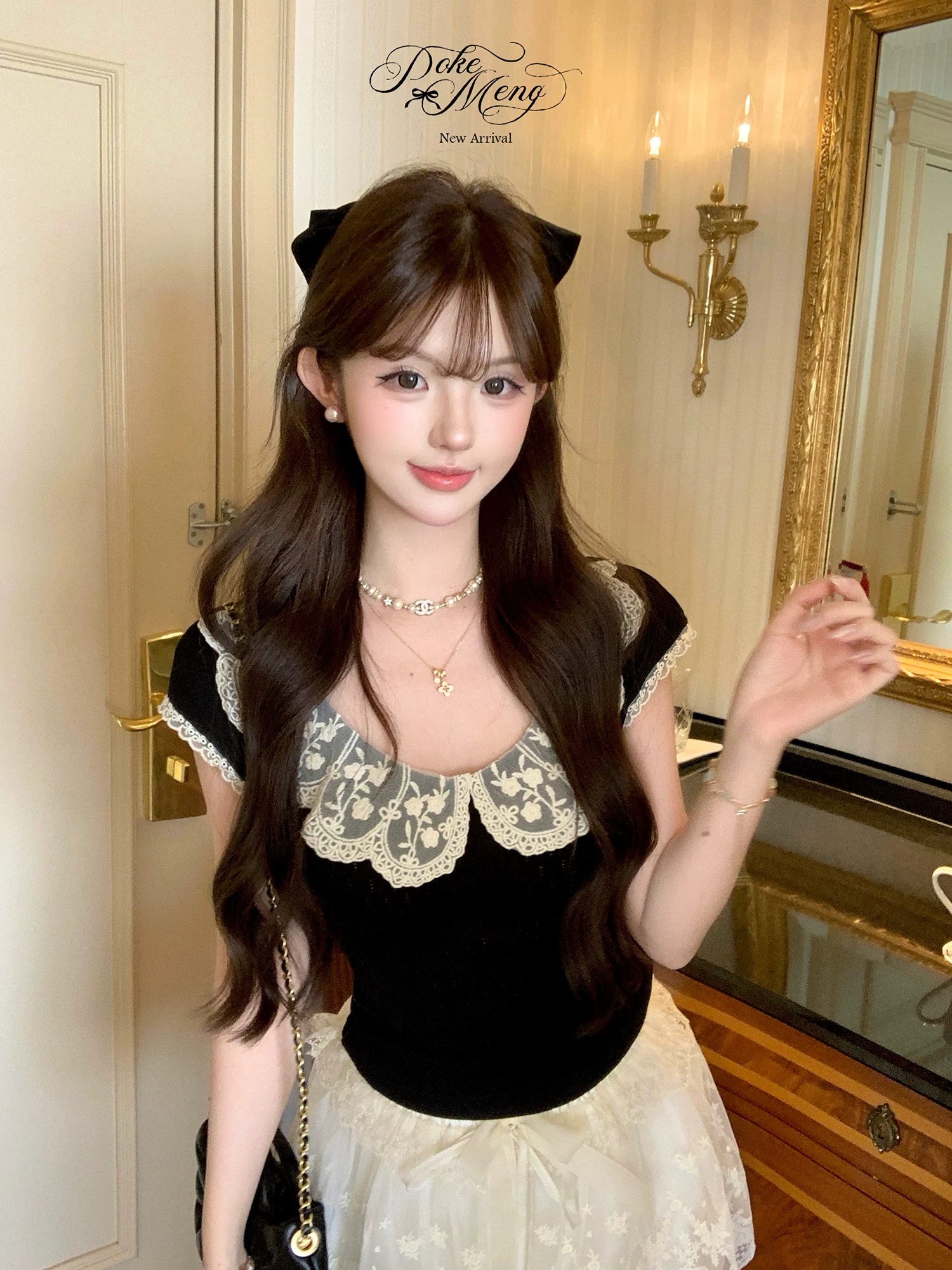 티 향기로운 소녀 레이스 얼음 노래 홀로우 아웃 자카드 몸매 가꾸기 프랑스식 니트 티셔츠 맨위