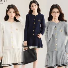 批发<b class='q'>春</b>秋季新款设计感毛衣套装女拼色长袖针织衫短裙两件套