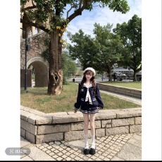 批发瑞茜·威瑟斯 伦敦早课 秋冬学院风显瘦<b class='q'>棒球</b>服<b class='q'>外套</b>半裙R3578-1W