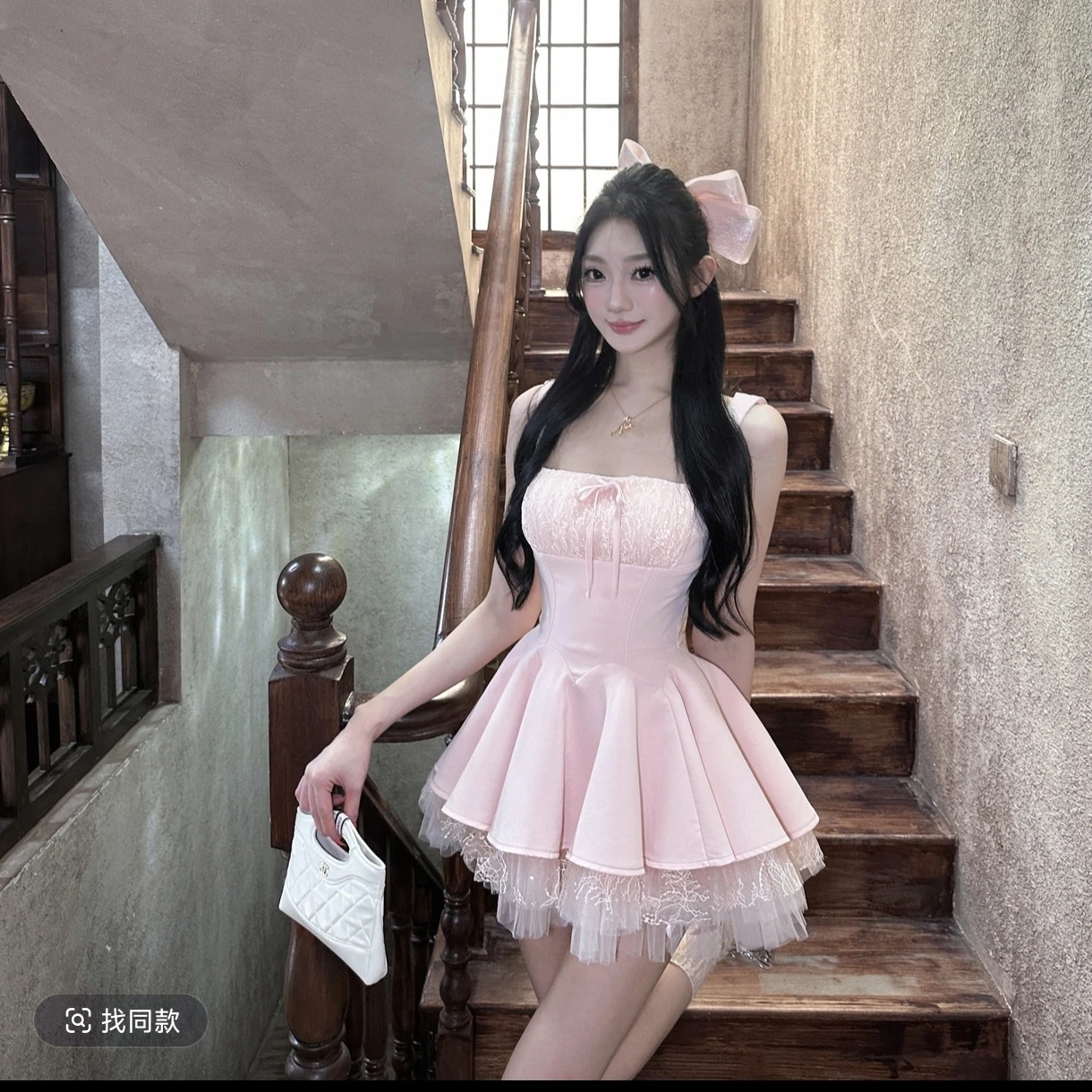 셰익스피어 장미 프랑스식 새로운 천 금빛 바람 나비 매듭 레이스 조각 여자 드레스