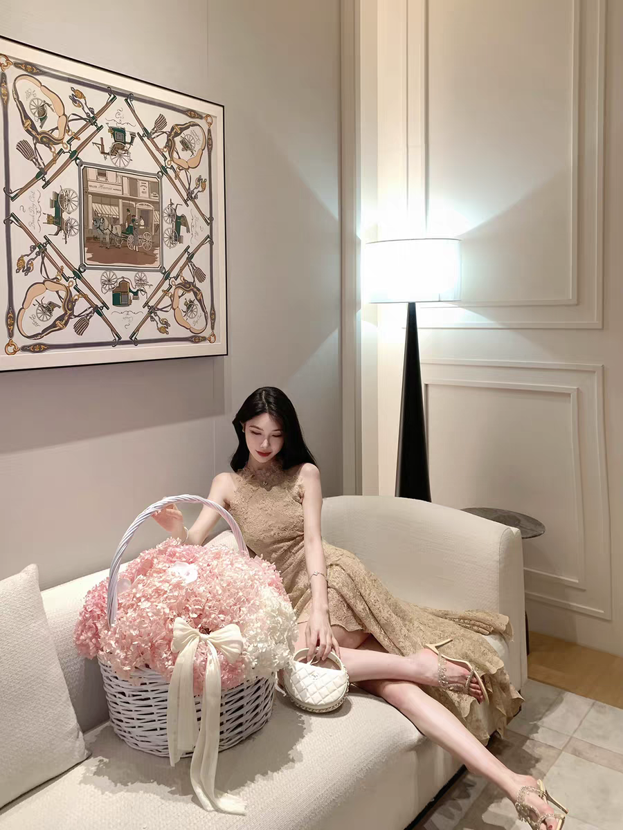 6 3 새싹 사랑 차 휴식 새로운 여름 드레스 무거운 공예 품격 롱 스커트 슬림해 보이는 허리 수축 여성 드레스