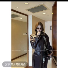 批发秋季气质显瘦设计感百搭皮衣收腰复古拼接半裙套装