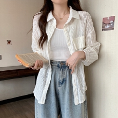 批发大码<b class='q'>胖</b><b class='q'>mm</b><b class='q'>设计</b>感镂空防晒衣休闲遮肉衬衣