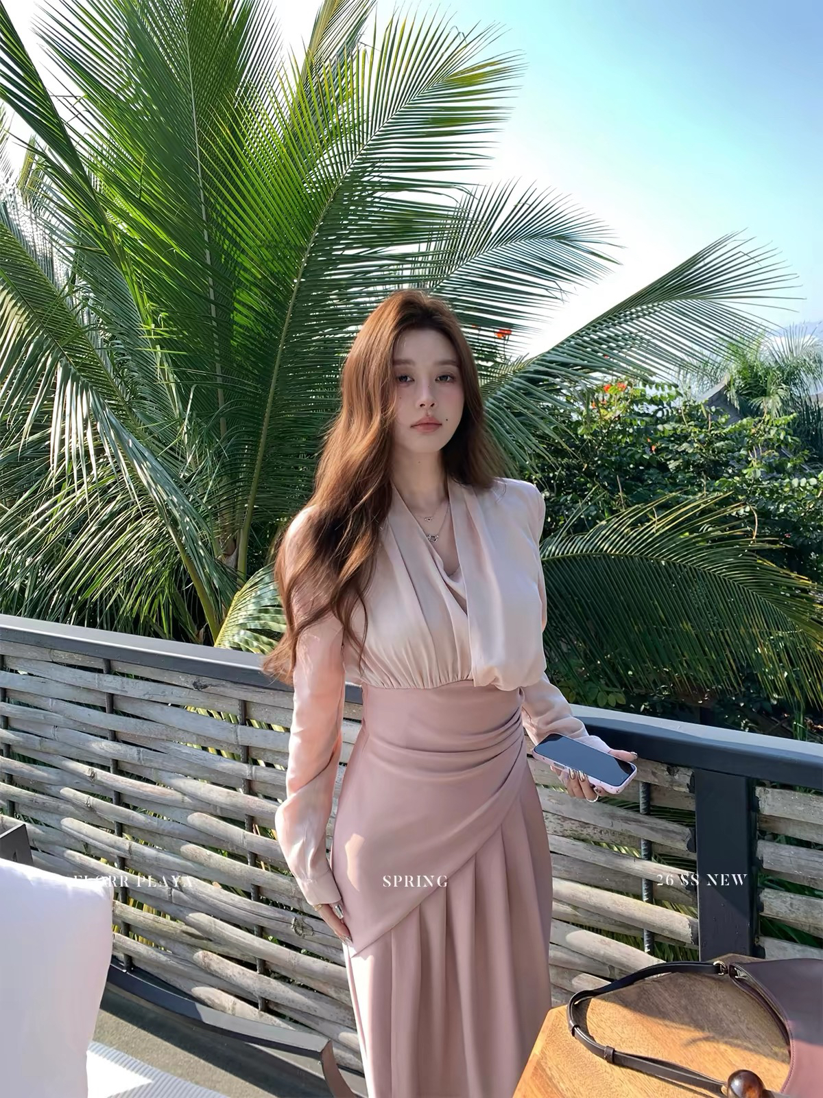 꽃 위안 플로팅 라이트 마이크로 리플 핑크색 프랑스식 흔들다 칼라 긴팔 여성 드레스 봄 허리 수축 몸매 가꾸기 ol 슬림해 보이는 롱 스커트