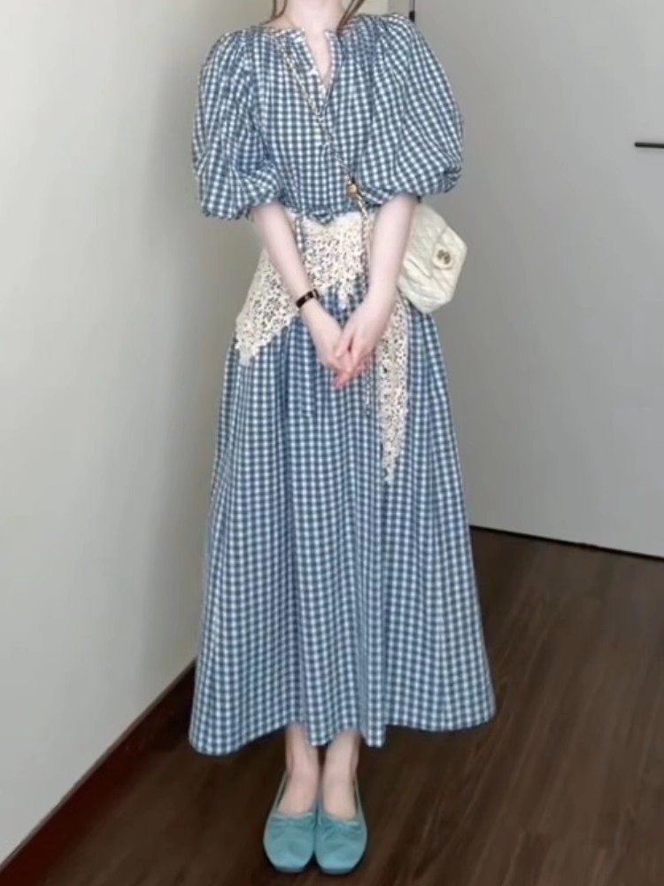 여름 아름다운 작은 치마 작은 키 고유 한 아름다운 고급 센스 빅 사이즈 파란색 체크무늬 거품 소매 여성 드레스