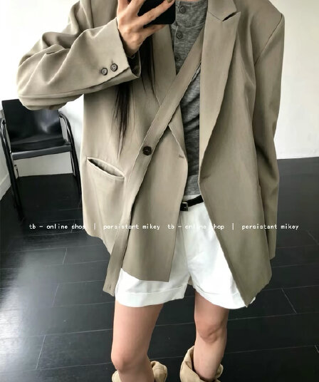 26fw 패션 출퇴근 품격 레이스업 둘 착용 포함 어깨 패드 단추 한 알 블레이저
