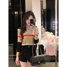 批发JustQin 7/28上【巴宝栗】 新款秋装条纹针织衫修身毛衣<b class='q'>女</b><b class='q'>外套</b>