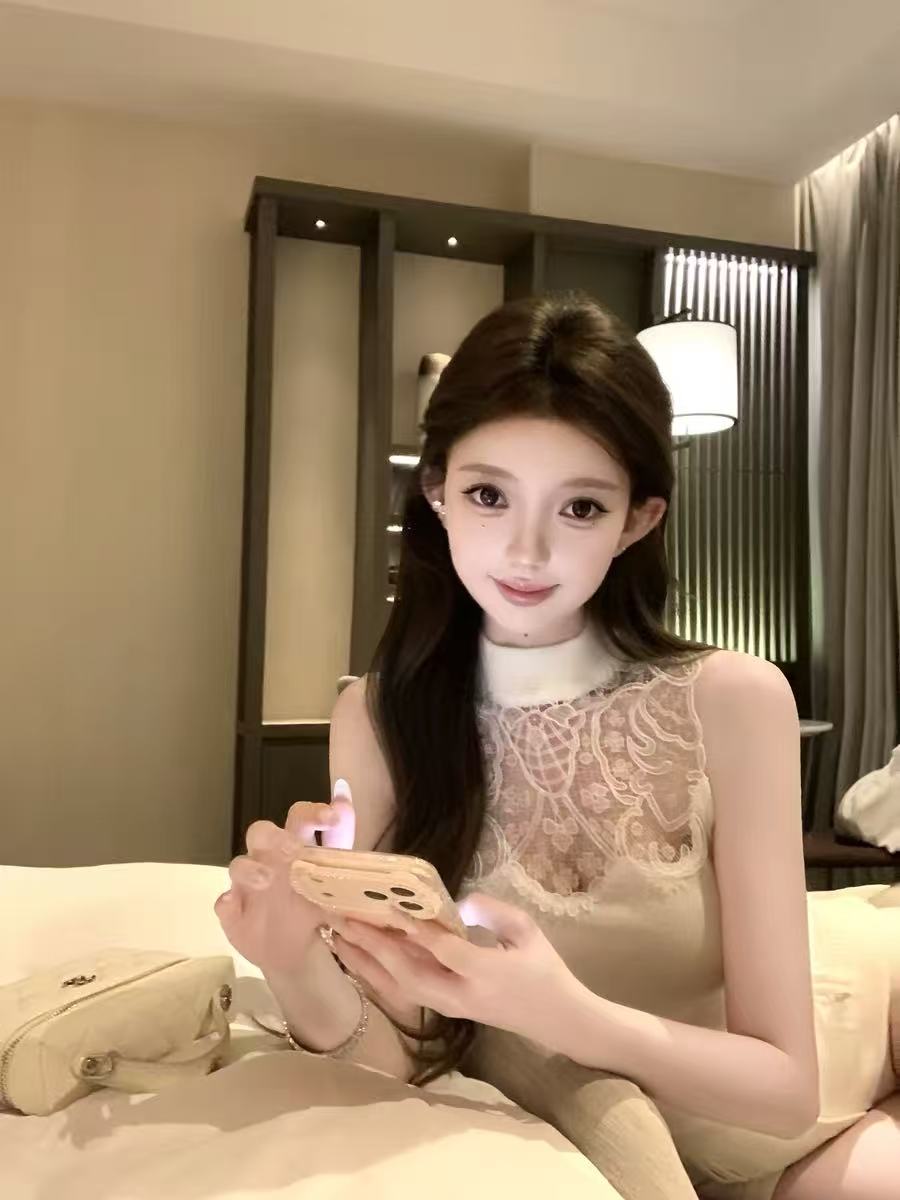 kubiliv 부드러운 제직 언어 무거운 작업 자수 레이스 조각 반하이넥 민소매 티셔츠 순수한 욕망 몸매 가꾸기 맨위