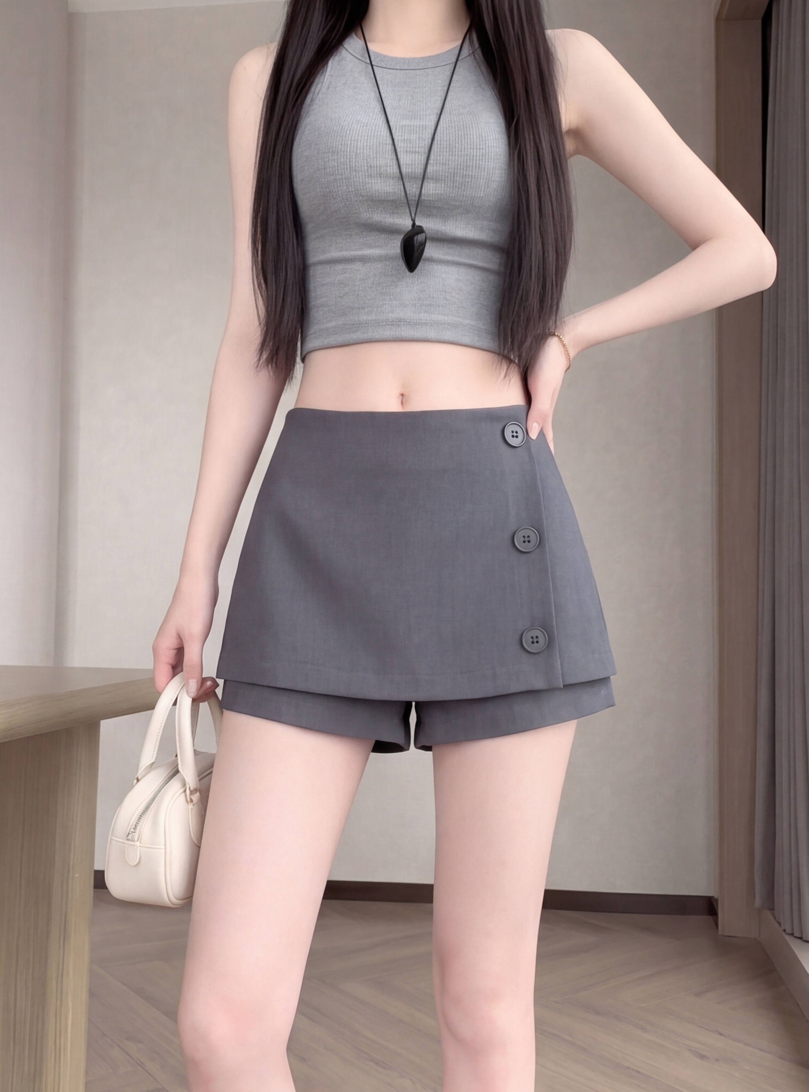 실사 2026 여름 새로운 정장 반신 바지 패션 몸매 가꾸기 미니 스커트