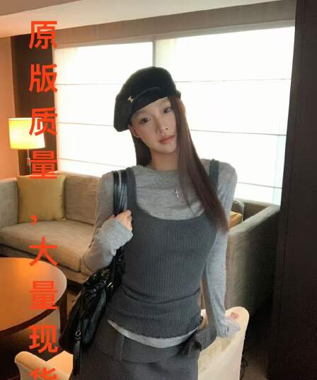 인사이드 가져 가라. 기본 셔츠 여성 2025 새로운 슈퍼 잘 생긴 보온 긴팔 티셔츠 아름다운 회색 몸매 가꾸기 맨위 슬립
