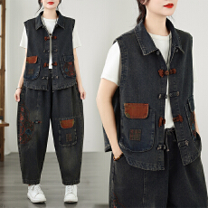 批发春季刺绣复古盘扣<b class='q'>牛仔</b>新中式坎肩<b class='q'>背心</b>水洗贴布绣哈伦<b class='q'>牛仔</b>裤两件套