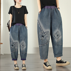 批发实拍 新款<b class='q'>大码</b>宽松休闲时尚文艺百搭绣花哈伦老爹牛仔裤