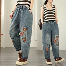 批发实拍 新款<b class='q'>大码</b>宽松休闲时尚文艺百搭绣花哈伦老爹牛仔裤
