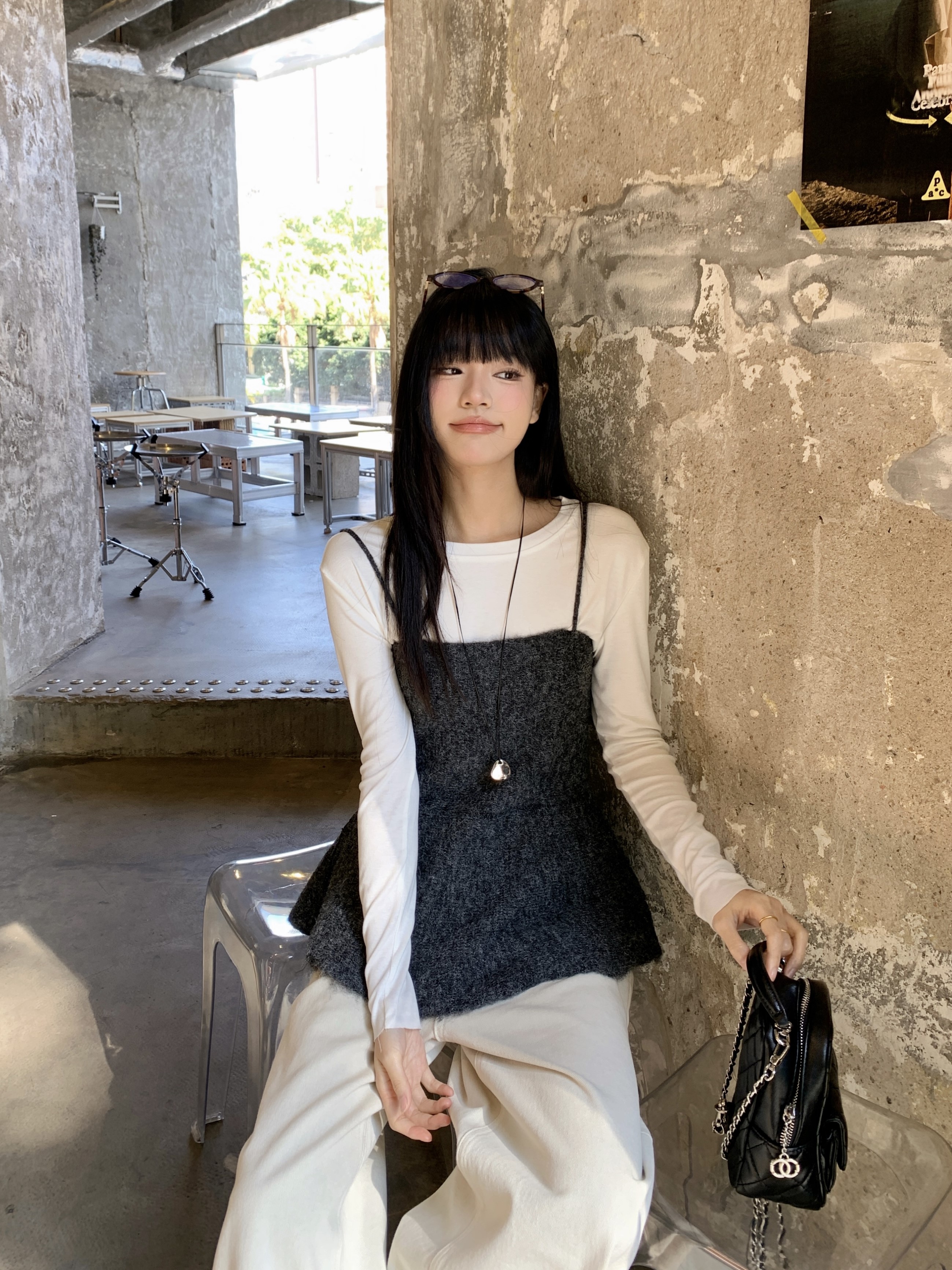 실사 정가 이른 봄 새로운 한 부서 스택 착용 부드러운 찹쌀 니트 슬립 미니멀리즘 라운드 넥 기본 셔츠 투피스 세트