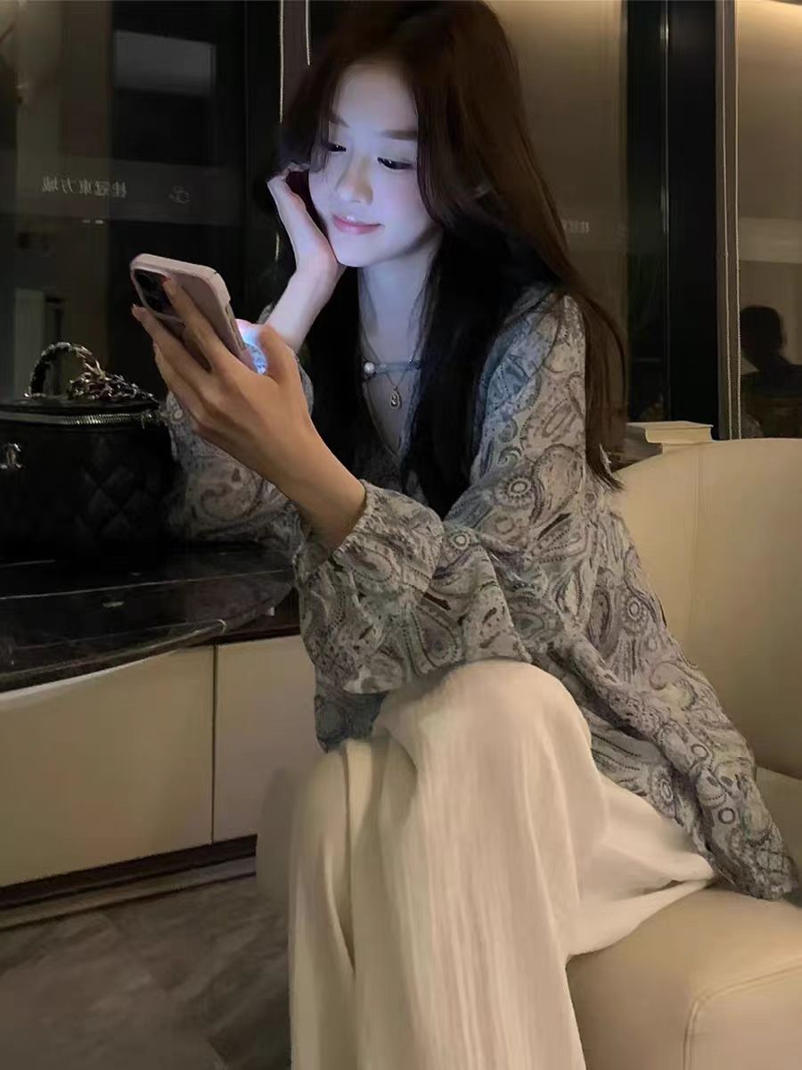 FA36123# 新中式国风印花衬衫女高级感轻奢减龄洋气宽松洋气防晒上衣罩衫潮  服裝批發女裝批發服飾貨源