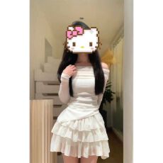 批发2025秋装新款白月光纯欲甜辣套装裙女一字肩蛋糕裙蓬蓬短裙两件套