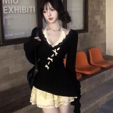 批发纯欲风辣妹套装长袖蝴蝶镂空罩衫蕾丝挂脖<b class='q'>连衣裙</b>叠穿两件套女冬季