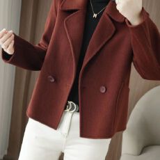 批发秋冬新款2025爆版毛呢大衣外套短款西装领时尚气质妈妈装<b class='q'>外套</b>女