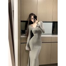 批发纯欲蕾丝拼接长袖连衣裙女秋季修身内搭裙子灰色收腰鱼尾<b class='q'>包臀</b><b class='q'>长裙</b>